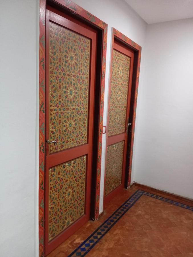 Kayezer Hostel Rabat Exterior photo