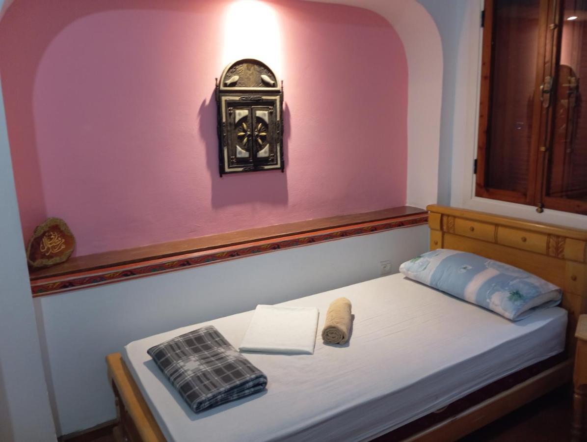 Kayezer Hostel Rabat Exterior photo
